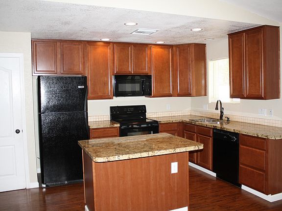 5th image of 4428 E Sheena Dr