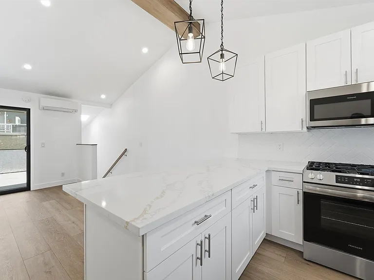 1518 Marcelina Ave #2 — Photo 13