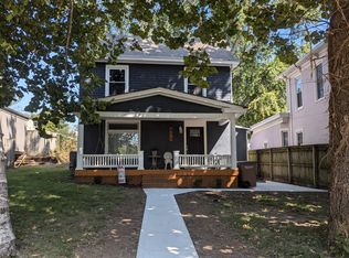 928 S 6th St, Atchison, KS 66002