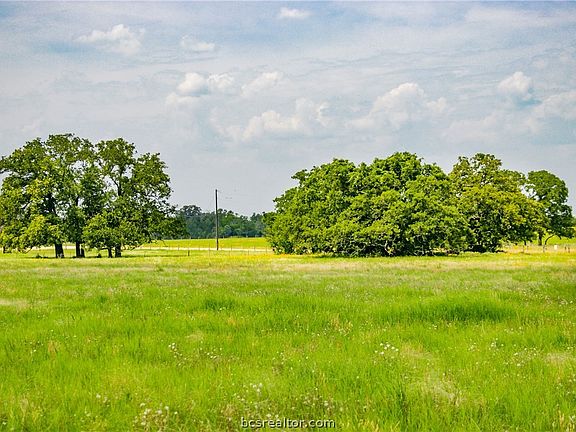 3rd image of LOT 26 Legacy Rd
