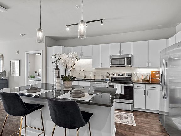 The Jenny (2BR, 2BA)
