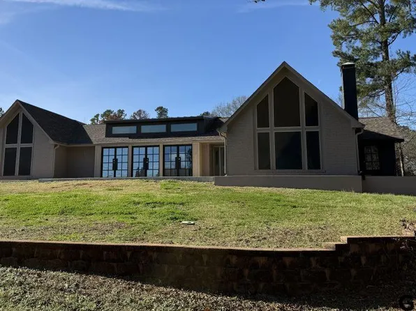 1428 Lakeshore Dr, Hideaway, TX 75771