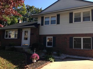 38 5th Ave, Glendora, NJ 08029