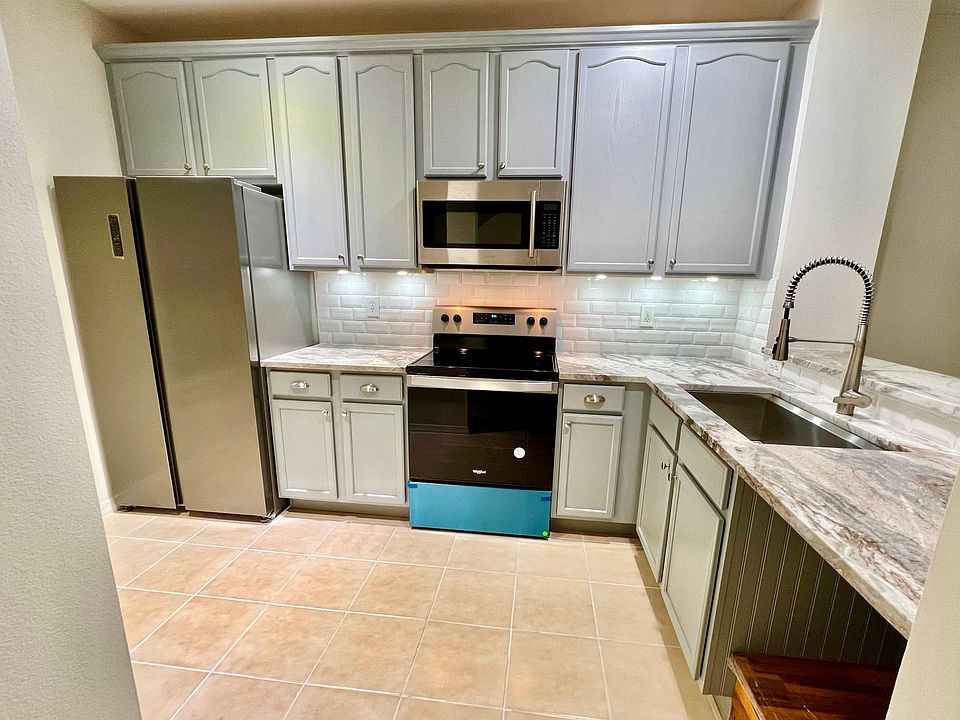 1st image of 9333 Jasmine Flower Ln