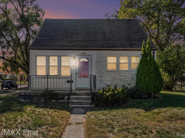 5584 Toepfer Rd, Warren, MI 48091