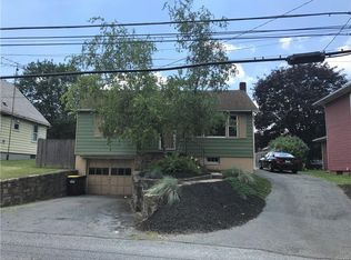 4425 Hecktown Rd, Bethlehem, PA 18020