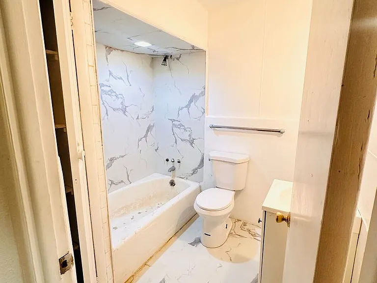 5023 Walnut Street — Photo 17