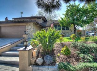 2734 Cardinal Dr, Costa Mesa, CA 92626