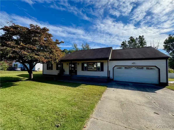 242 Reflection Dr, Williamsburg, VA 23188