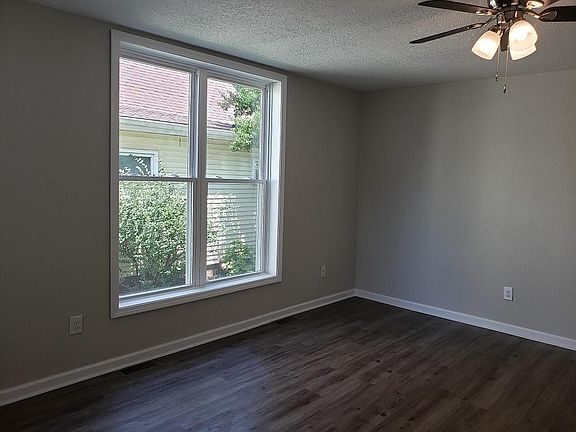 5th image of 1220 Main St #1