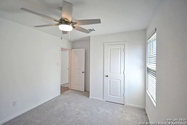 3 bed, 2.0 bath, 1402 sqft, $1,495 — Photo 4