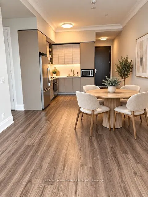 2 bed, $3,200 — Photo 4