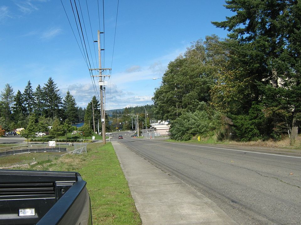 2nd image of 0 Oyster Bay Ave