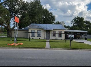 742 Commerce St, Pleasanton, TX 78064