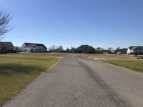 4th image of 411 Driftwood Ct