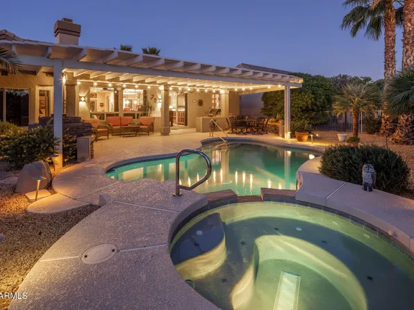 15533 W PRAIRIE DUNES Drive, Surprise, AZ 85374