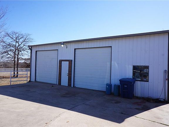 5th image of 18012 SE 59th St