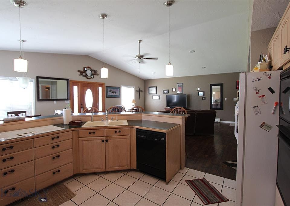 1447 Hobson Ave, Butte, MT 59701 Zillow