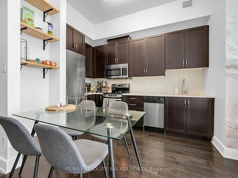 40 Nepean St #2702 — Photo 7