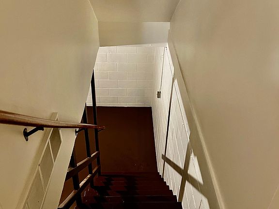 4th image of 5619 Fitz Ave #5619