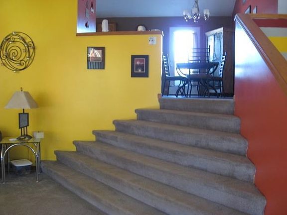 5th image of 2207 Meadow Trl