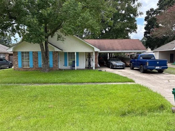 3319 White Oak St, Zachary, LA 70791