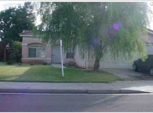 2360 N Wapoma Ave, Fresno, CA