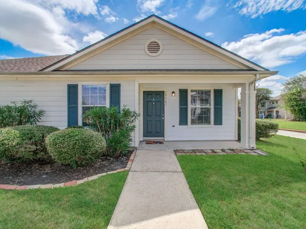 19547 Fletcher Way Dr, Houston, TX 77073