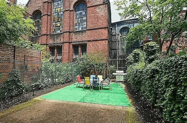 Rented by Skyward | media 10