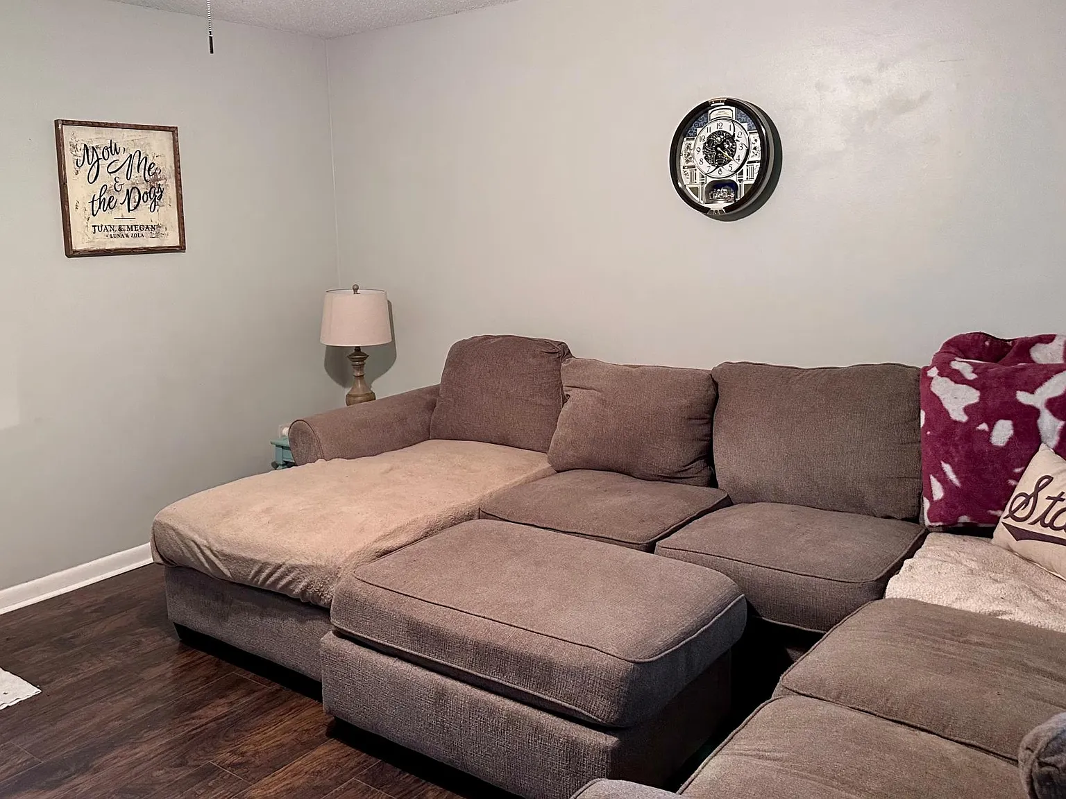 3 bed, 1036 sqft, $1,820 — Photo 2