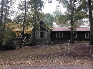 3402 Point View Cir, Gainesville, GA 30506