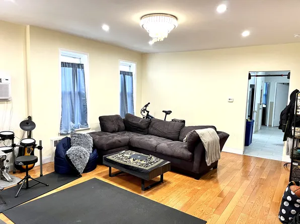 22 Tehama Street image 1 of 17