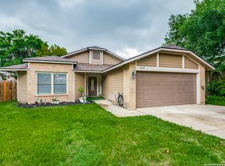 10135 Cedarmont Dr, San Antonio, TX 78245