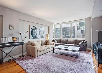 Rented by Warburg