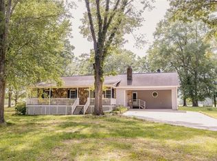 298 P J Roberts Rd, Jefferson, GA 30549