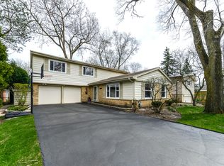 1259 Oxford Rd, Deerfield, IL 60015