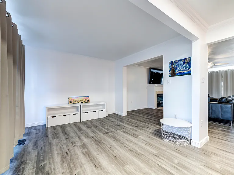 18 Pineview Valley Ct — Photo 14