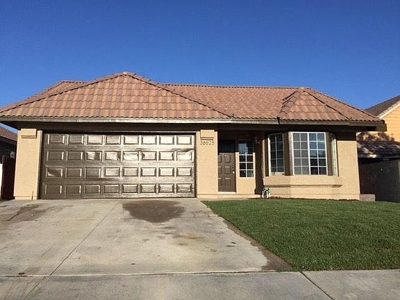2nd image of 36825 Camden Ct