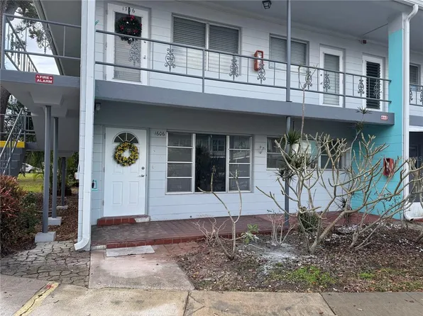 4295 58th Way N APT 1606, Kenneth City, FL 33709