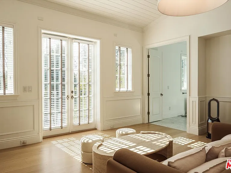 11579 W Sunset Blvd — Photo 15