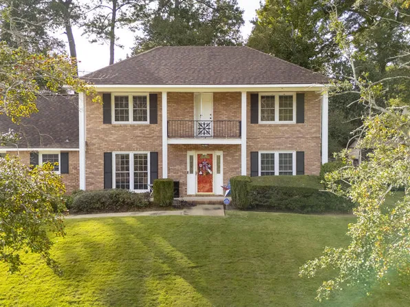 6075 Canterbury Dr, Columbus, GA 31909