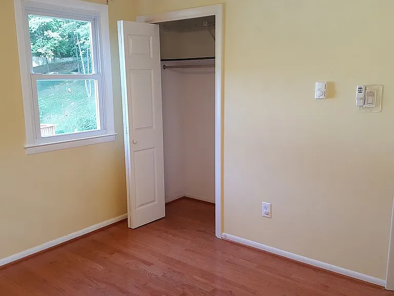 821 Valley Dr — Photo 15