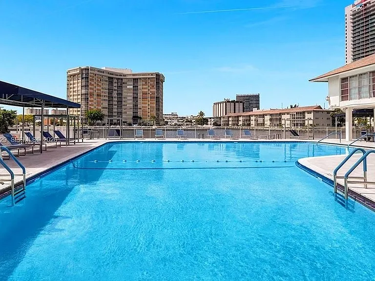 1849 S Ocean Dr #407 — Photo 32