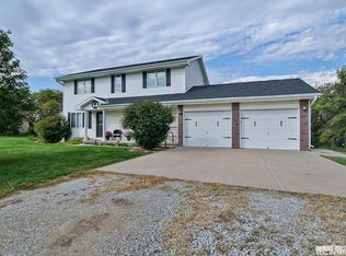 105 N 2nd Ave, Dunbar, NE 68346