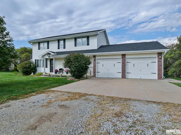 105 N 2nd Ave, Dunbar, NE 68346
