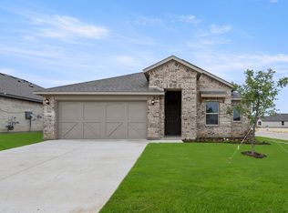 1915 Chippewa Dr, Cleburne, TX 76033