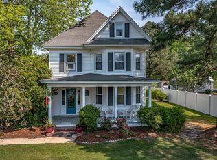 3769 Weems Rd, Weems, VA 22576