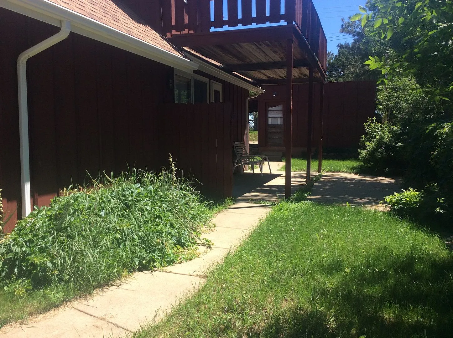 Charming 3 bedroom, 2.5 bath Single Family house — Photo 3