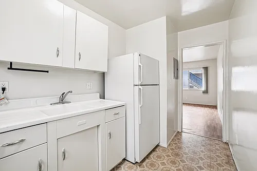 Sea Isle Apartments Photo 1