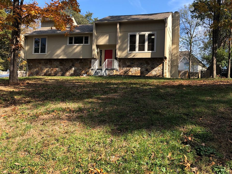 1st image of 1724 El Prado Dr